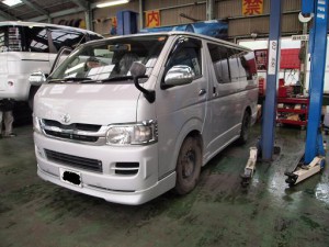 ハイエース ＴＲＨ２００Ｖ エンジン始動不良 燃料系不具合 – 匠Blog:車の整備なら玉野自動車